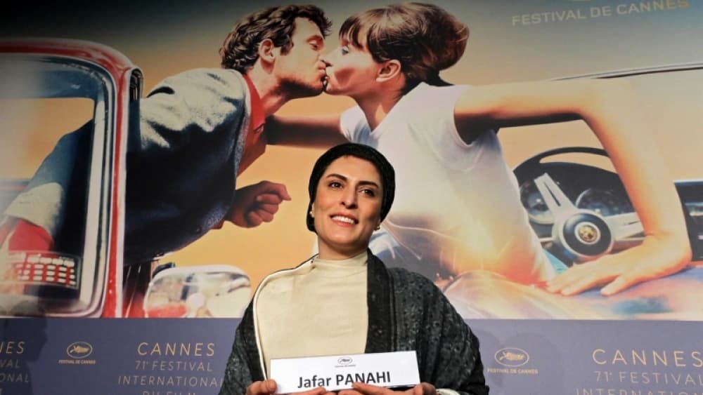 Barred İranlı yönetmen Cannes alkış ayakta duruyor