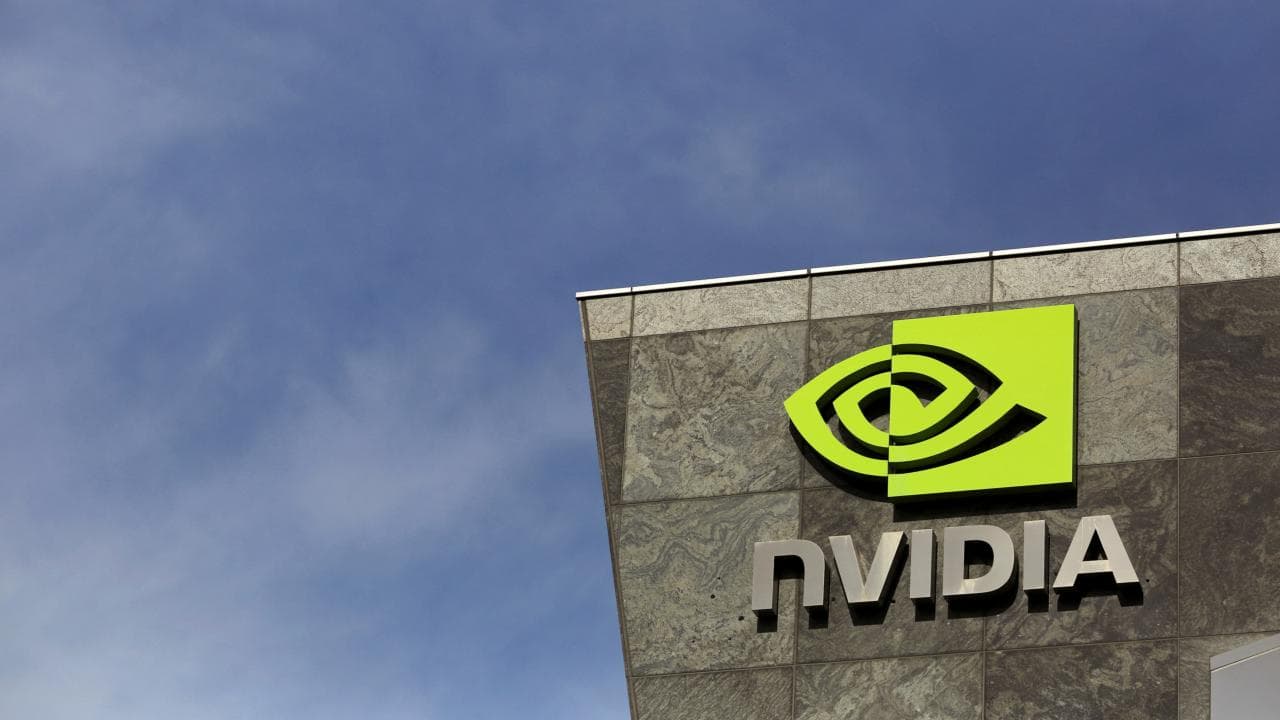 Nvidia CEO'su Huang'dan yapay zekanın insanlığı yok edebileceği iddialarına kıyamet senaryoları nitelemesi
