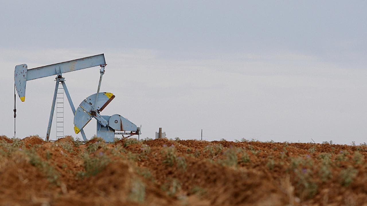 ABDİran hattında diplomasi beklentileri Brent petrolü 100 doların altına çekti