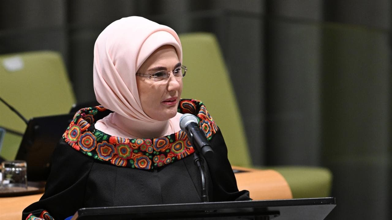 Sürdürülebilir Gelecek İçin Tüketim Alışkanlıkları Değişmeli: 'Kullan-At Kültürünü Terk Etmeliyiz'