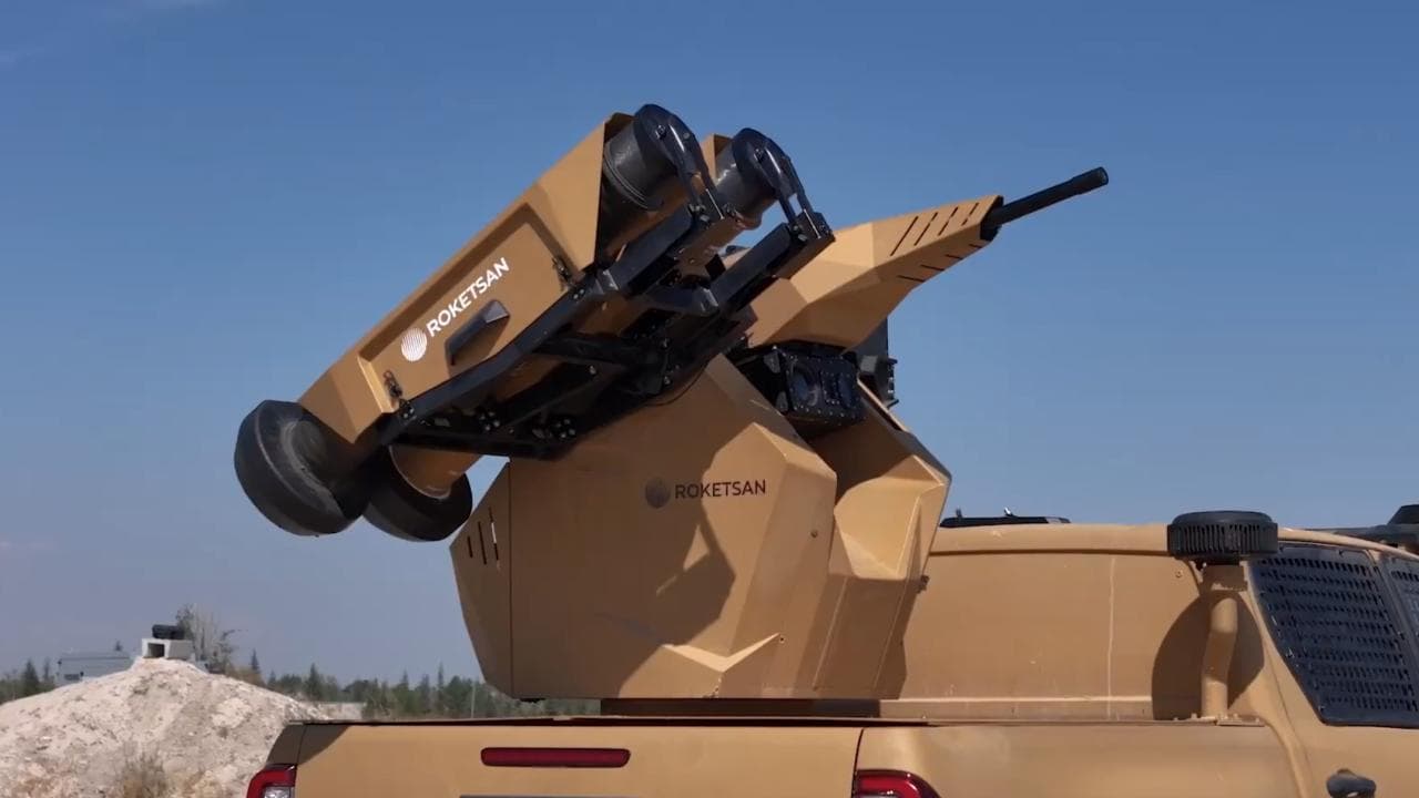 Yerli Tanksavar Sistemi KARAOK'tan Hava Hedefine Tam İsabet