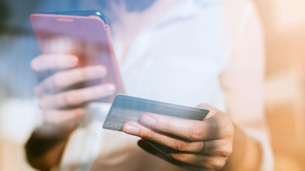E-Ticarette Yeni Dolandırıcılık Tehlikesi: IBAN ve Sahte Bağlantı Kapanına Dikkat