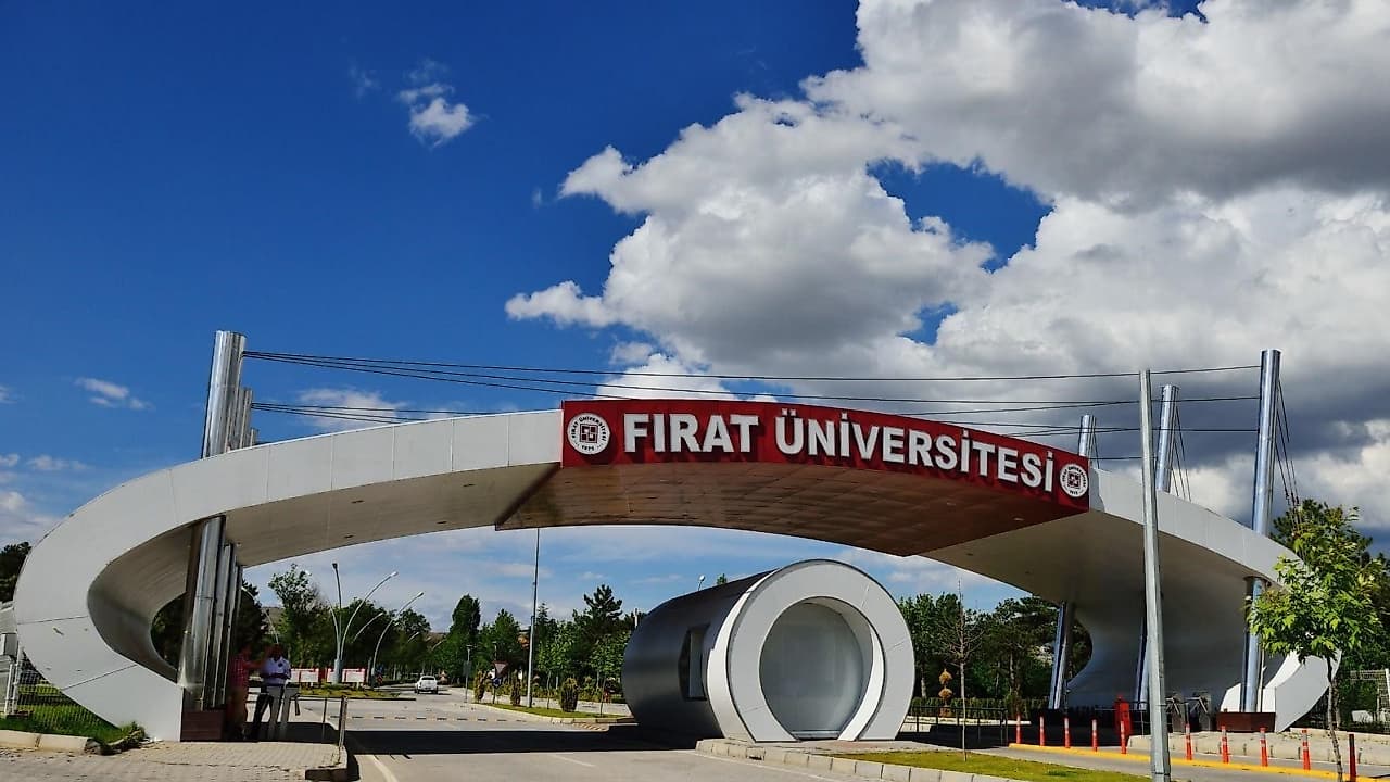 FÜ, URAP 2026 Sıralamasında Zirvedeki Yerini Korudu