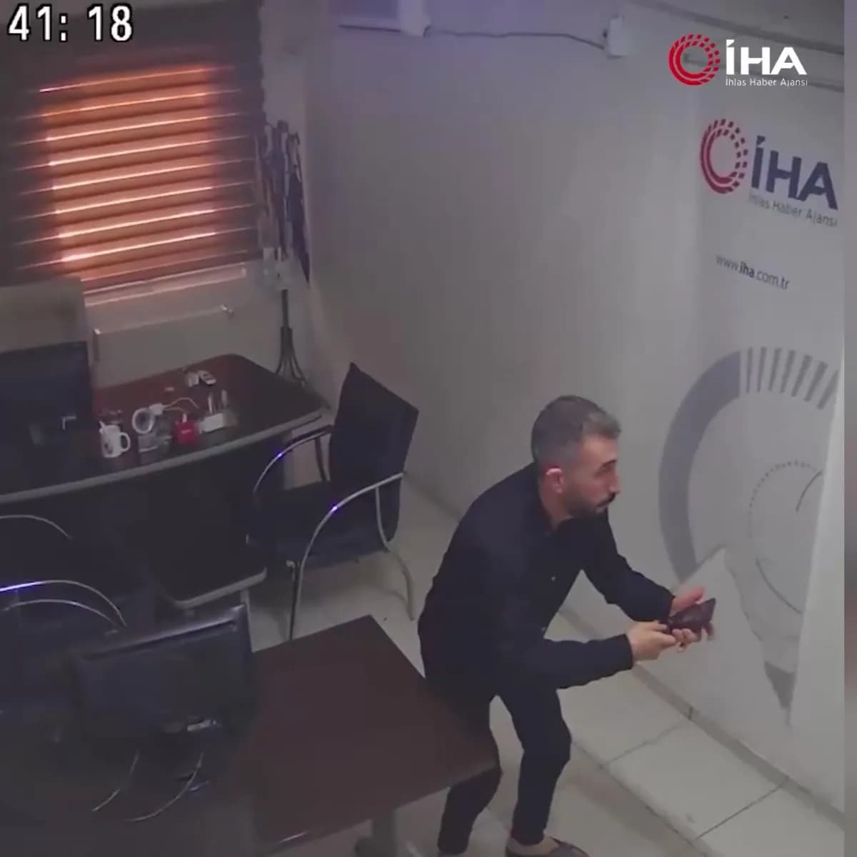 Şanlıurfa'daki 5,4 büyüklüğündeki deprem anı kamerada
