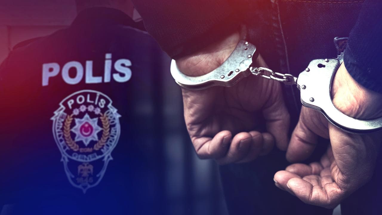 79 yıl 9 ay hapis cezasıyla Interpol'ün aradığı firari, Mersin'de yakalandı