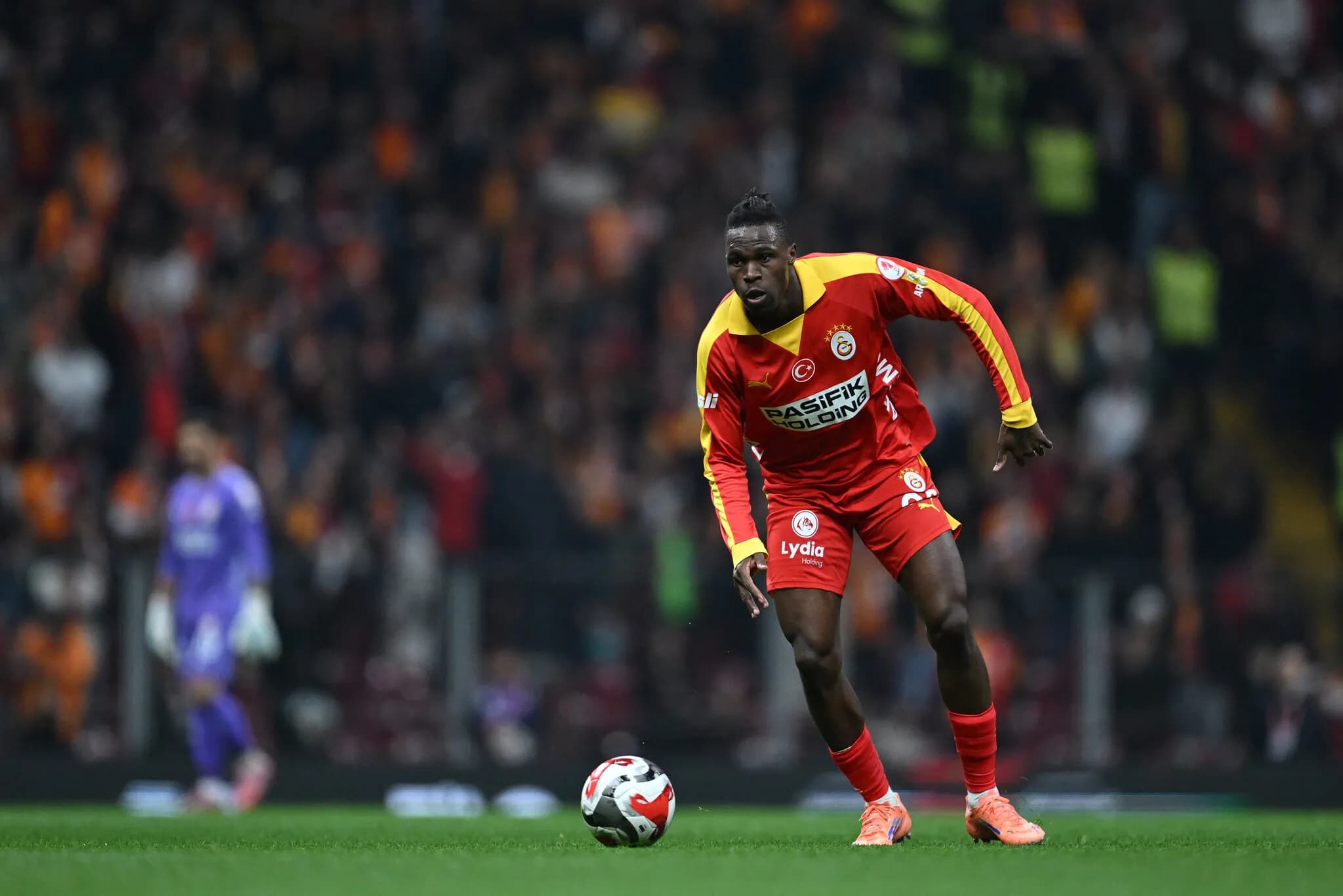 Galatasaray'dan Wilfried Singo için zorunlu açıklama! O iddialar yalanlandı