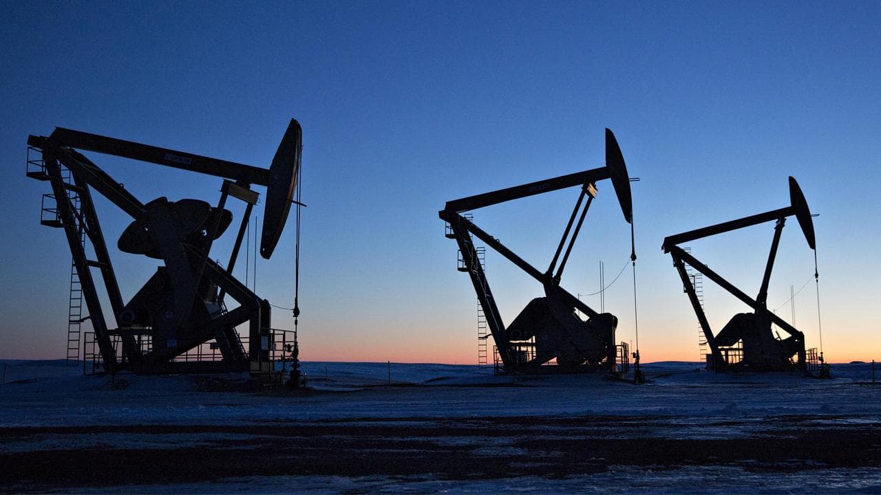 Brent petrolün varili 105,58 dolardan işlem görüyor