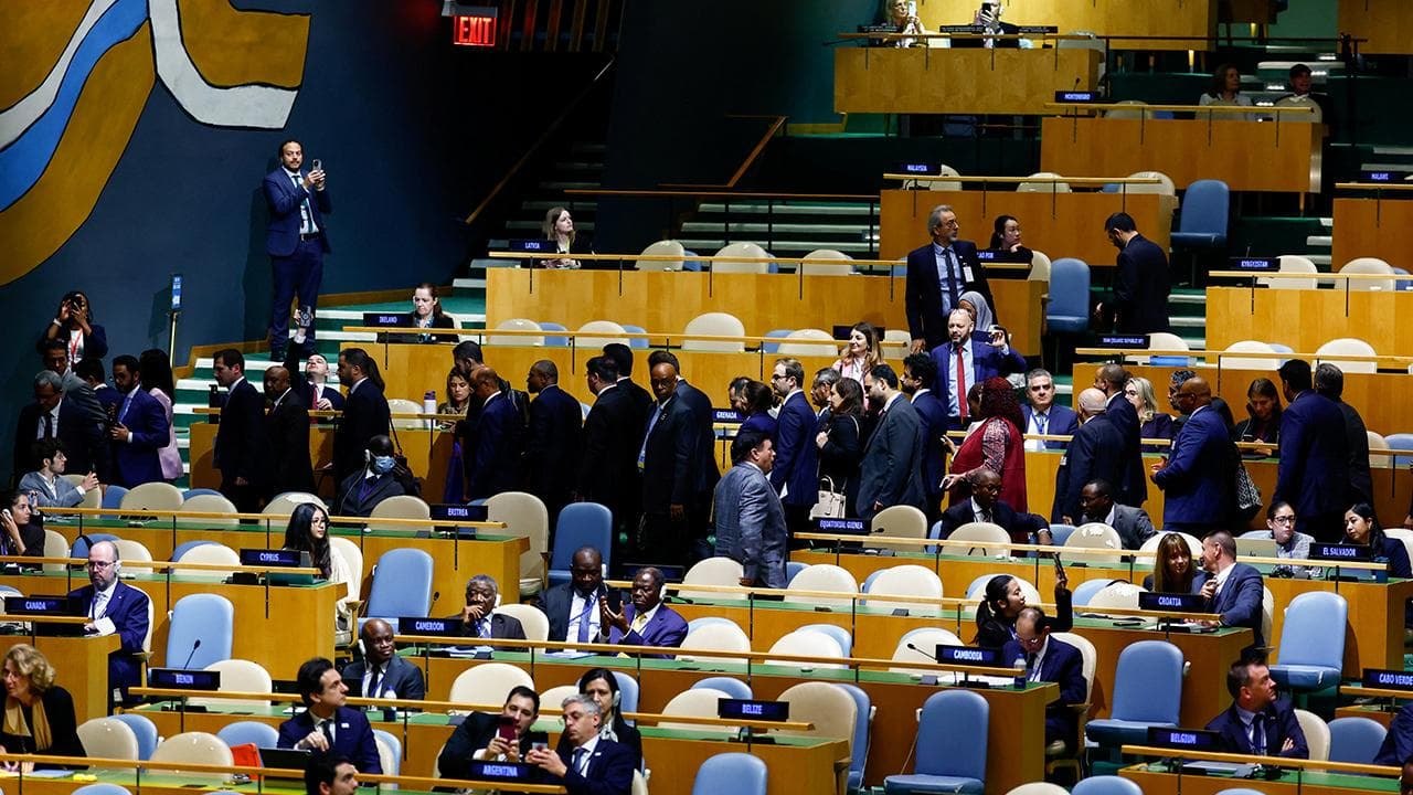 Soykırımcı Netanyahu'yu BM Genel Kurulu'nda 70'e yakın ülke protesto etti