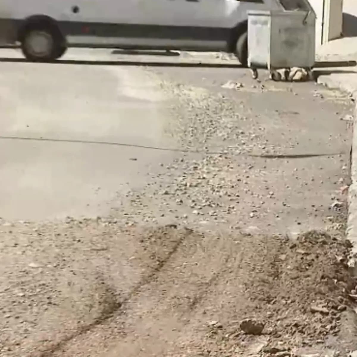 Keçiören'de Bitmeyen Altyapı Çalışmaları Sağanak Yağışla Birlikte Mağduriyeti Artırdı