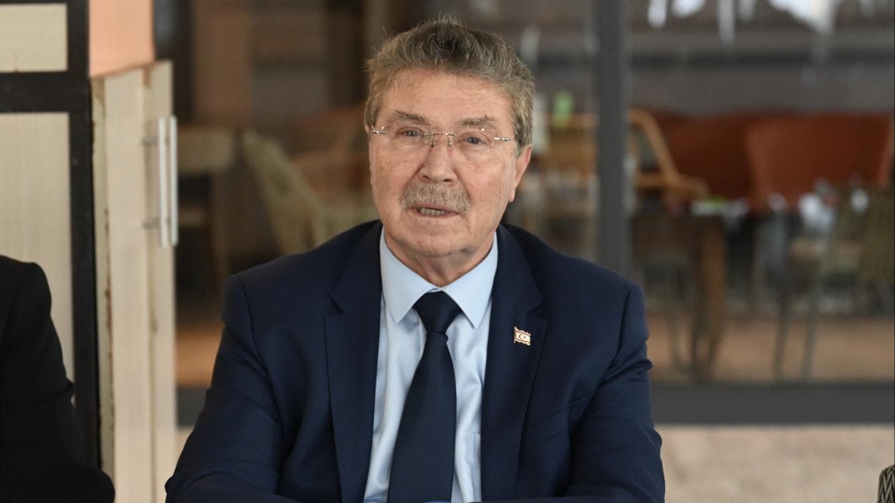 Ünal Üstel'den Gemi Faciası Açıklaması: Batık Gemide Ulaşılmayan Yer Kalmadı