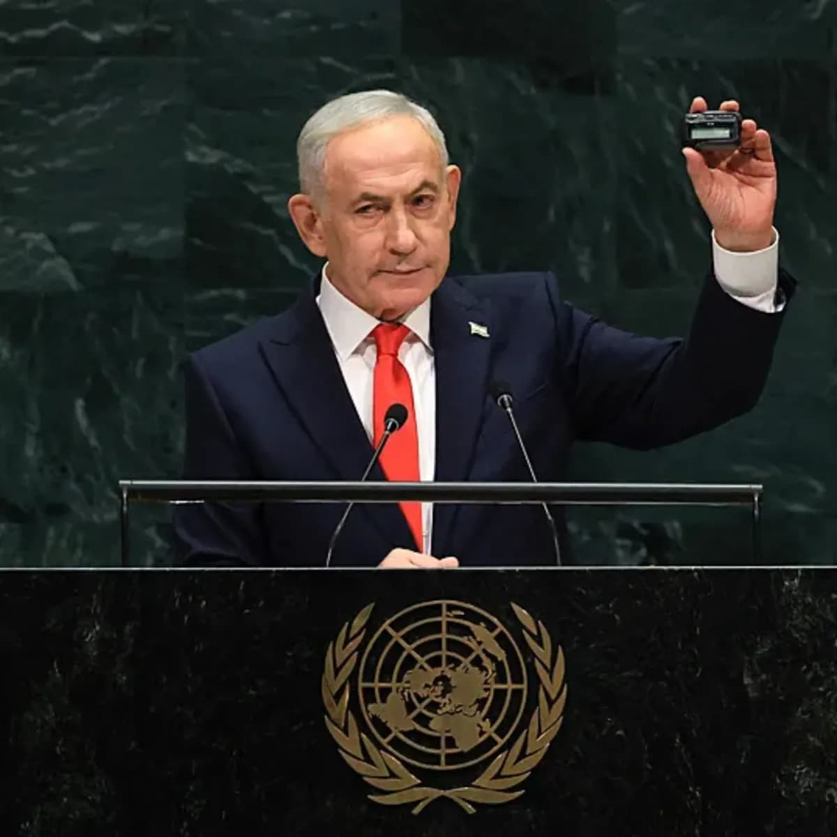 Netanyahu'nun BM'deki çağrı cihazı gösterisine Birleşmiş Milletler'den tepki