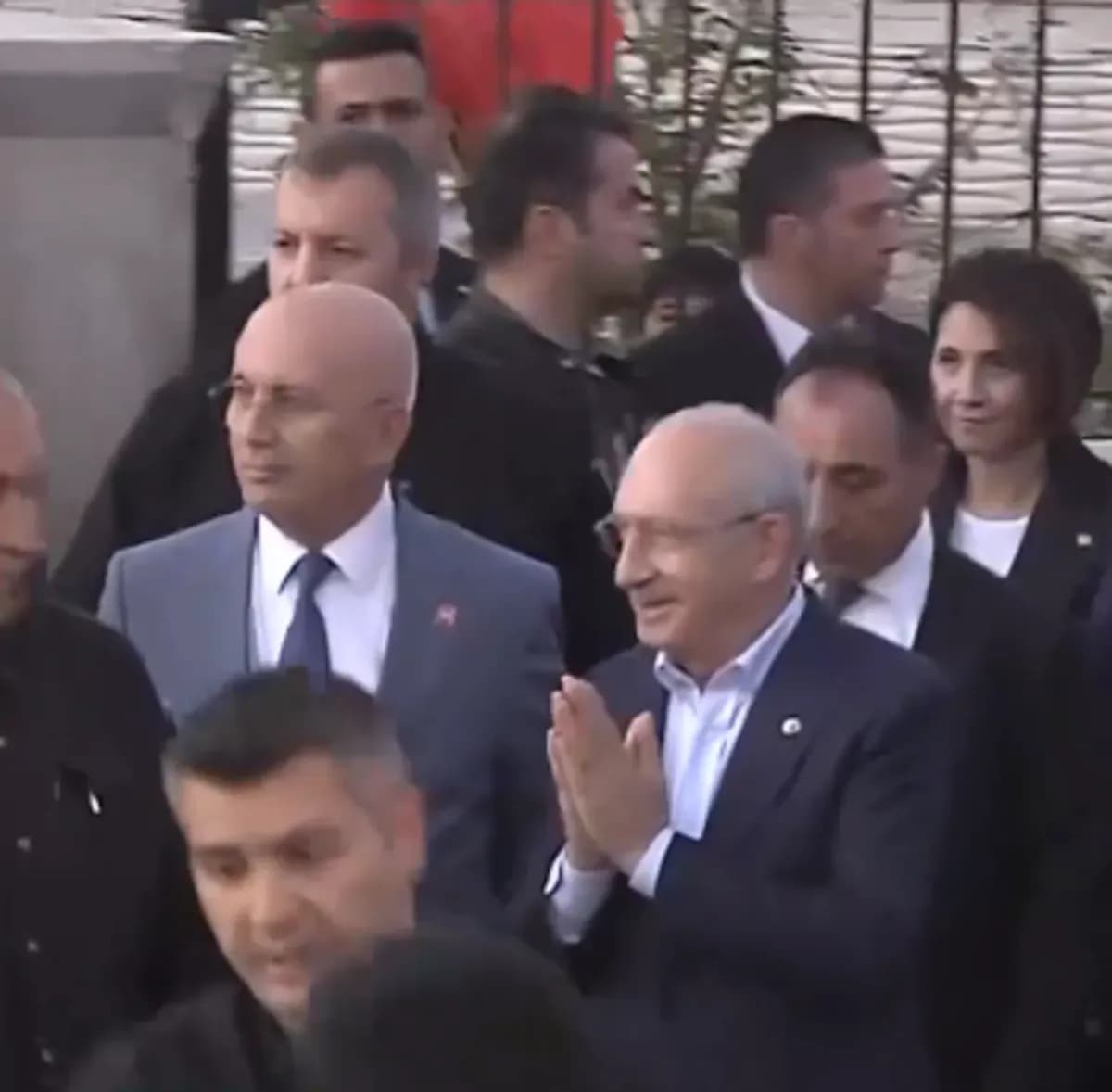 Muhalefette Kritik Dönemeç: CHP ve Yeni Parti Kurultay İçin Hazırlıkta