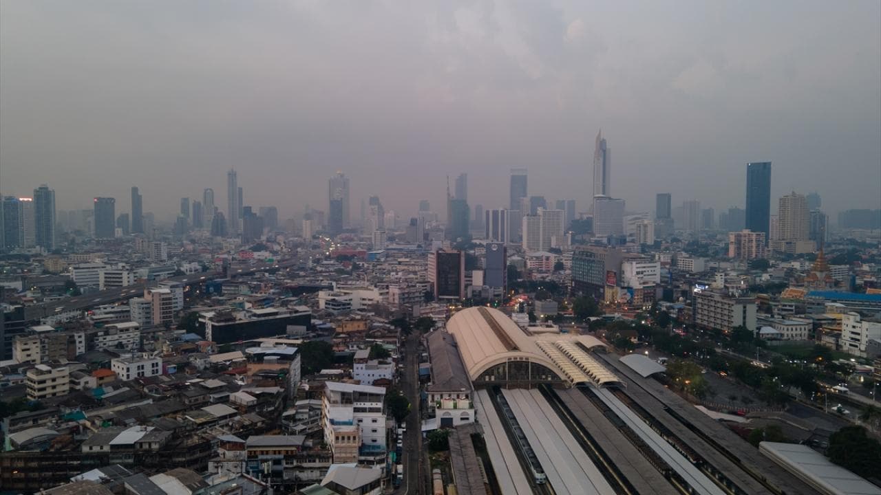 Bangkok'ta Sel Felaketi: Tüm Bölgeler Afet Bölgesi Duyuruldu