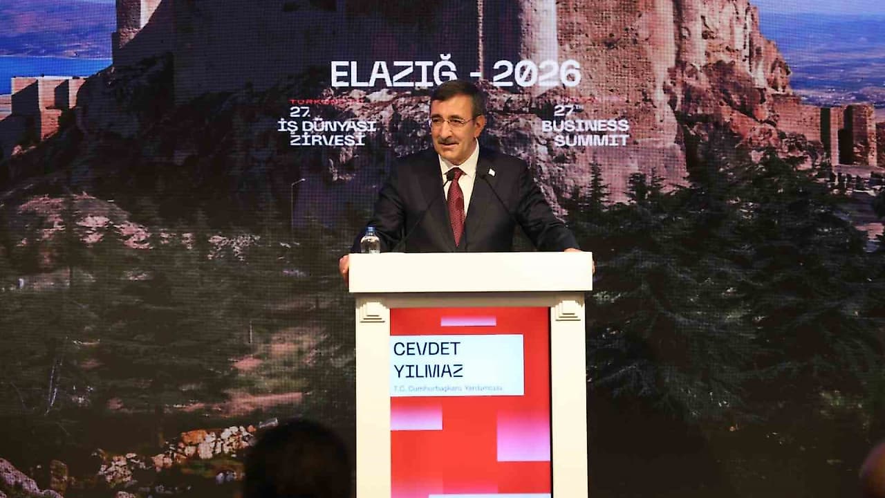 Cevdet Yılmaz’dan Elazığ’da Ekonomik İstikrar ve Bölgesel Çatışmalar Vurgusu