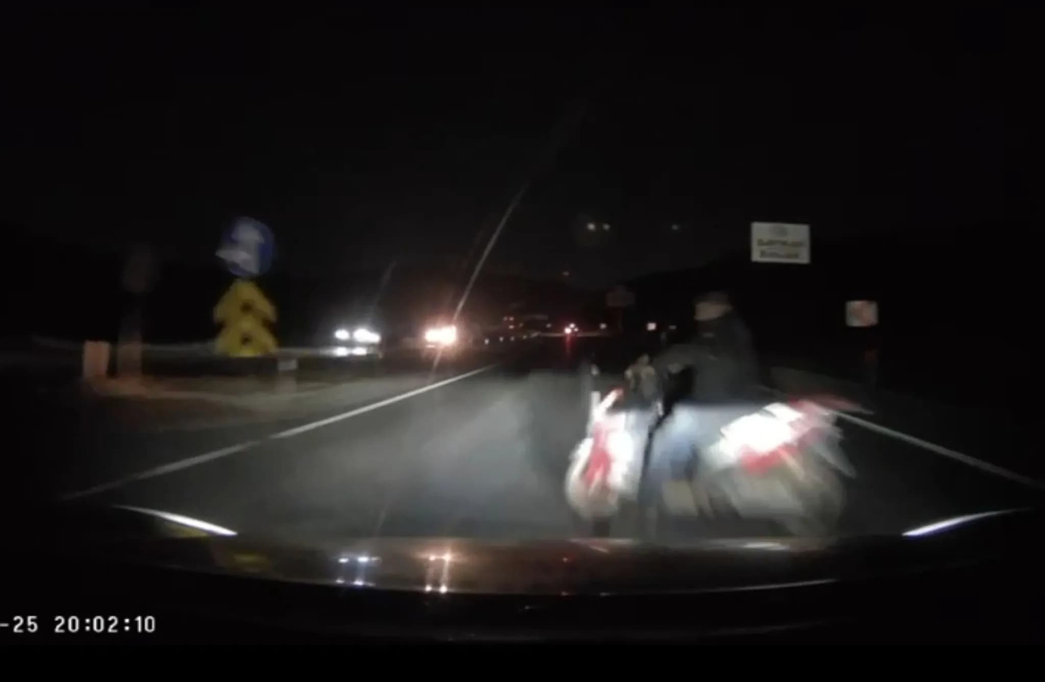 Kütahya'da Otomobil ile Motosiklet Çarpıştı: 71 Sürücü Yaşamını Yitirdi