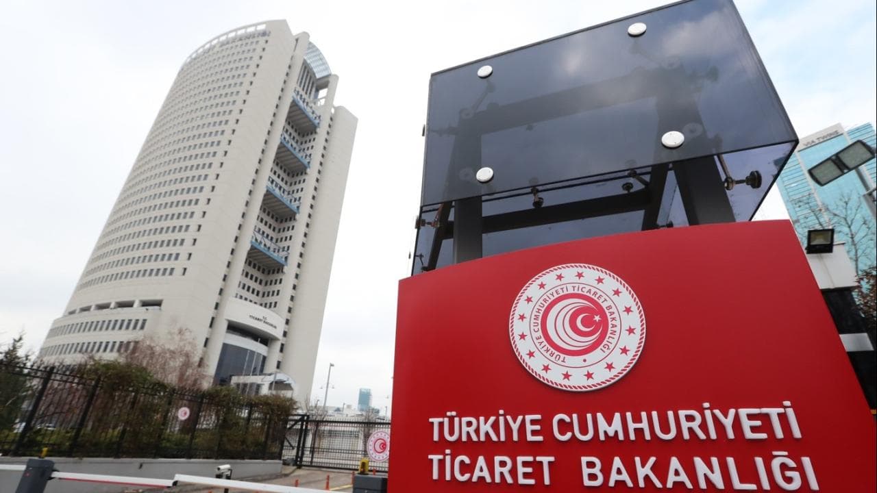 Ticaret Bakanlığı'ndan Ağustosta 535 Şirkete İzin Belgesi