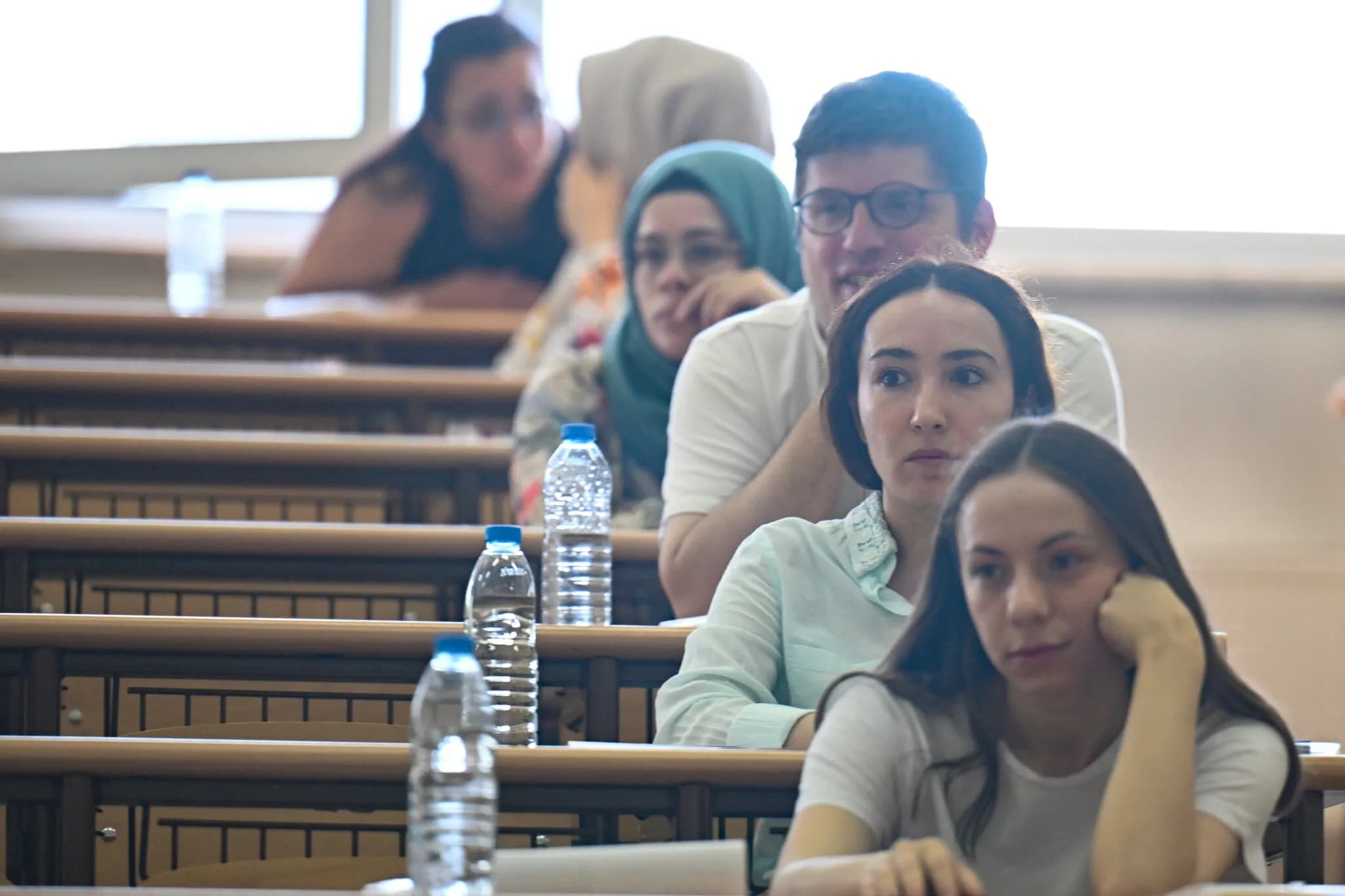 Hukuk ve İdari Yargı Sınavları Başladı: Binlerce Aday Ter Döküyor