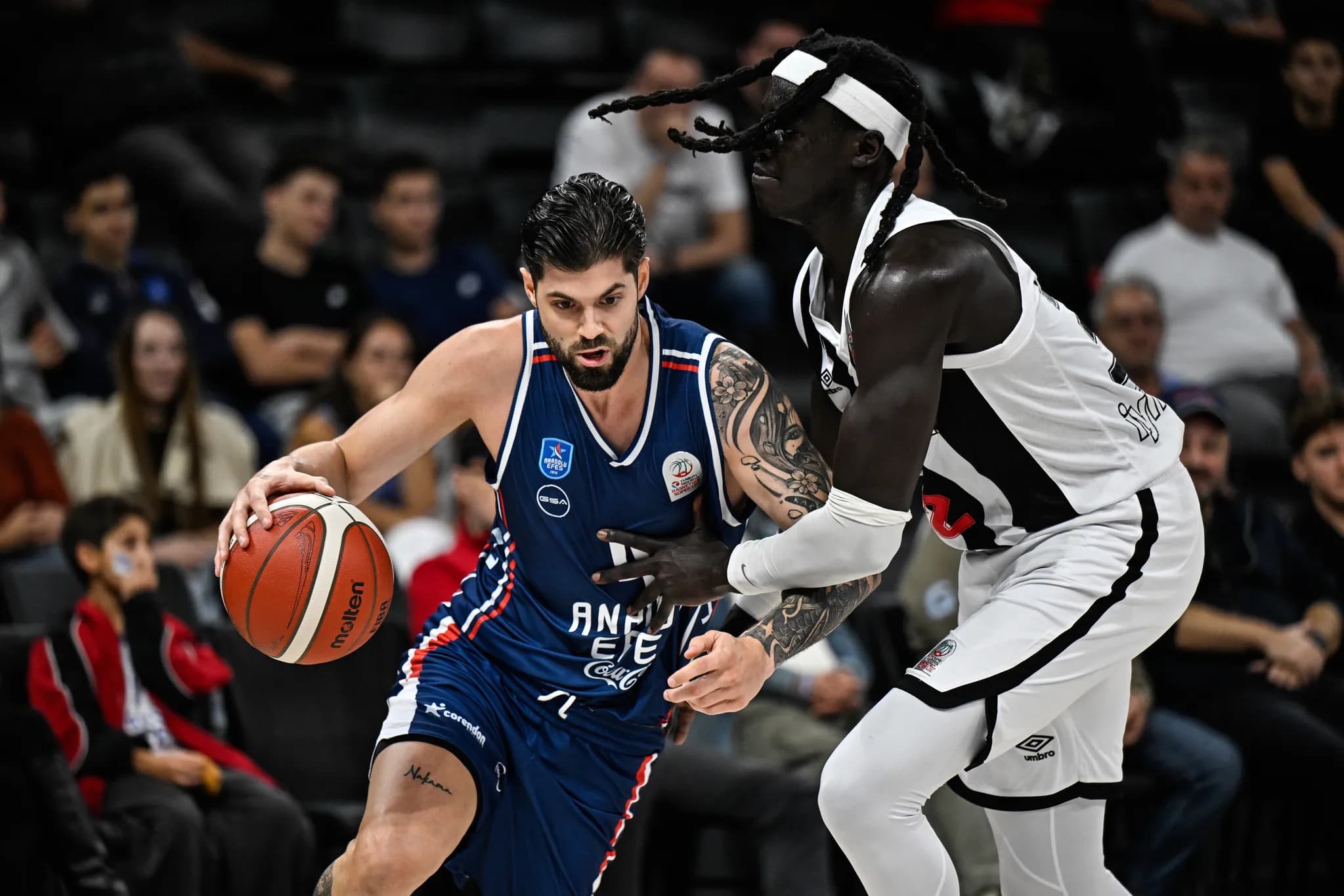 Anadolu Efes, Beşiktaş’ı 95-81 mağlup etti! Basketbol Süper Ligi’nin ilk haftasında zafer Efes'in