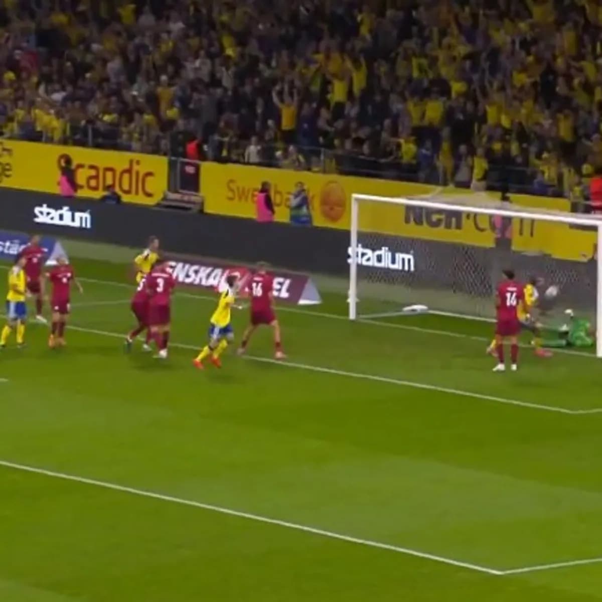 İsveç'ten erken gol! Nygren takımını öne geçirdi