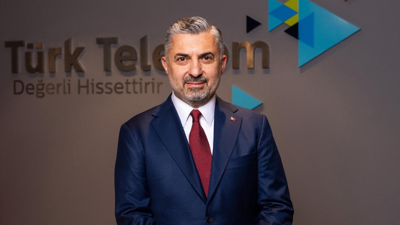 Türk Telekom CEO'su Şahin: Yerli cep telefonu Malatya'da üretilecek