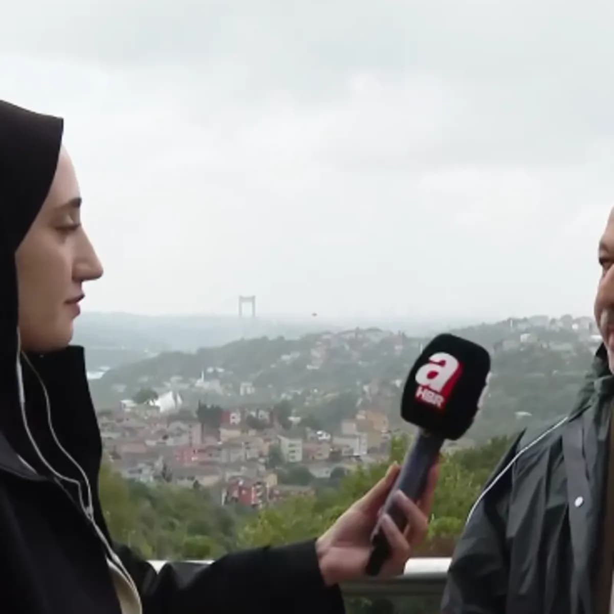Havalar birden soğudu, mevsimler mi değişti? Megakenti sağanak ve rüzgar vurdu