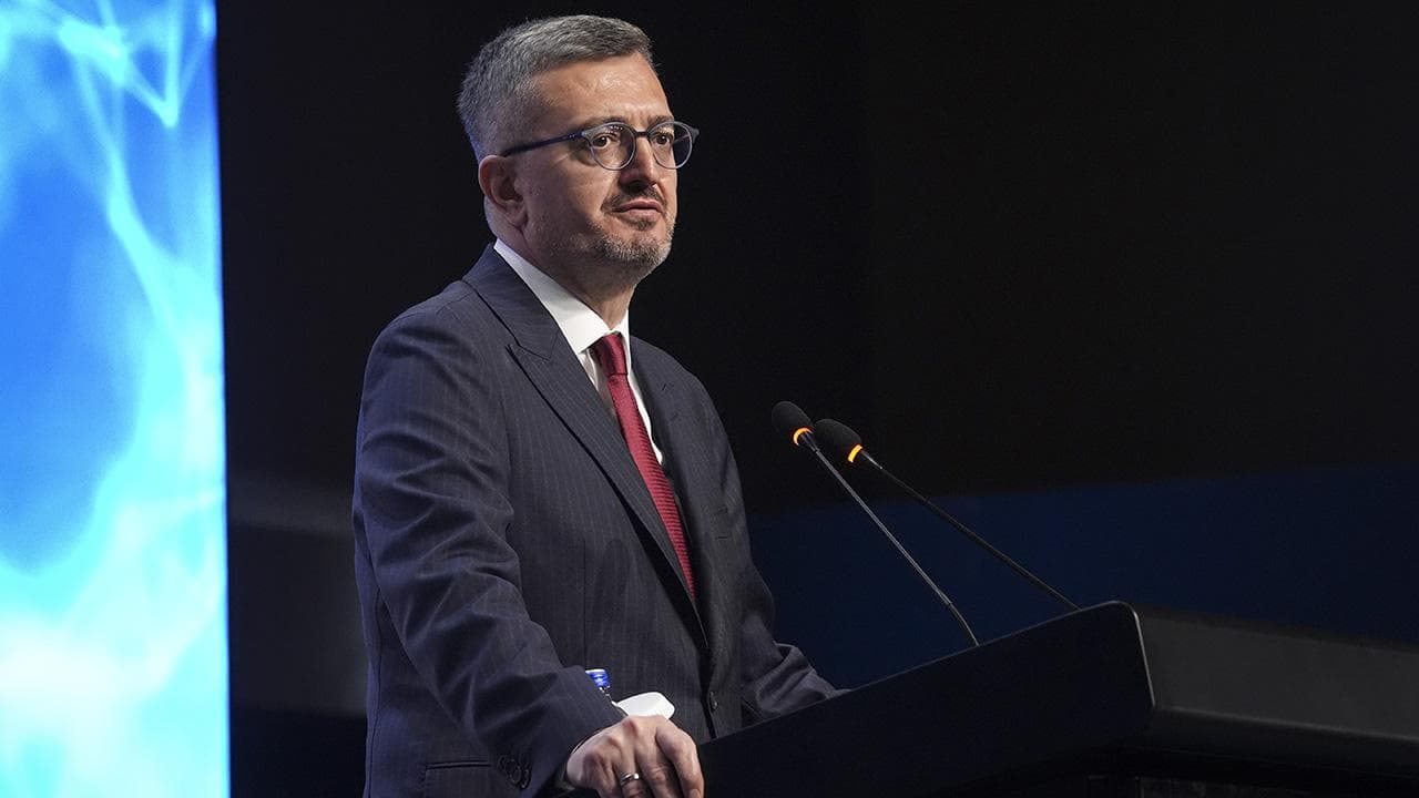 İletişim Başkanı Duran'dan Vedat Bilgin'in annesi için başsağlığı mesajı