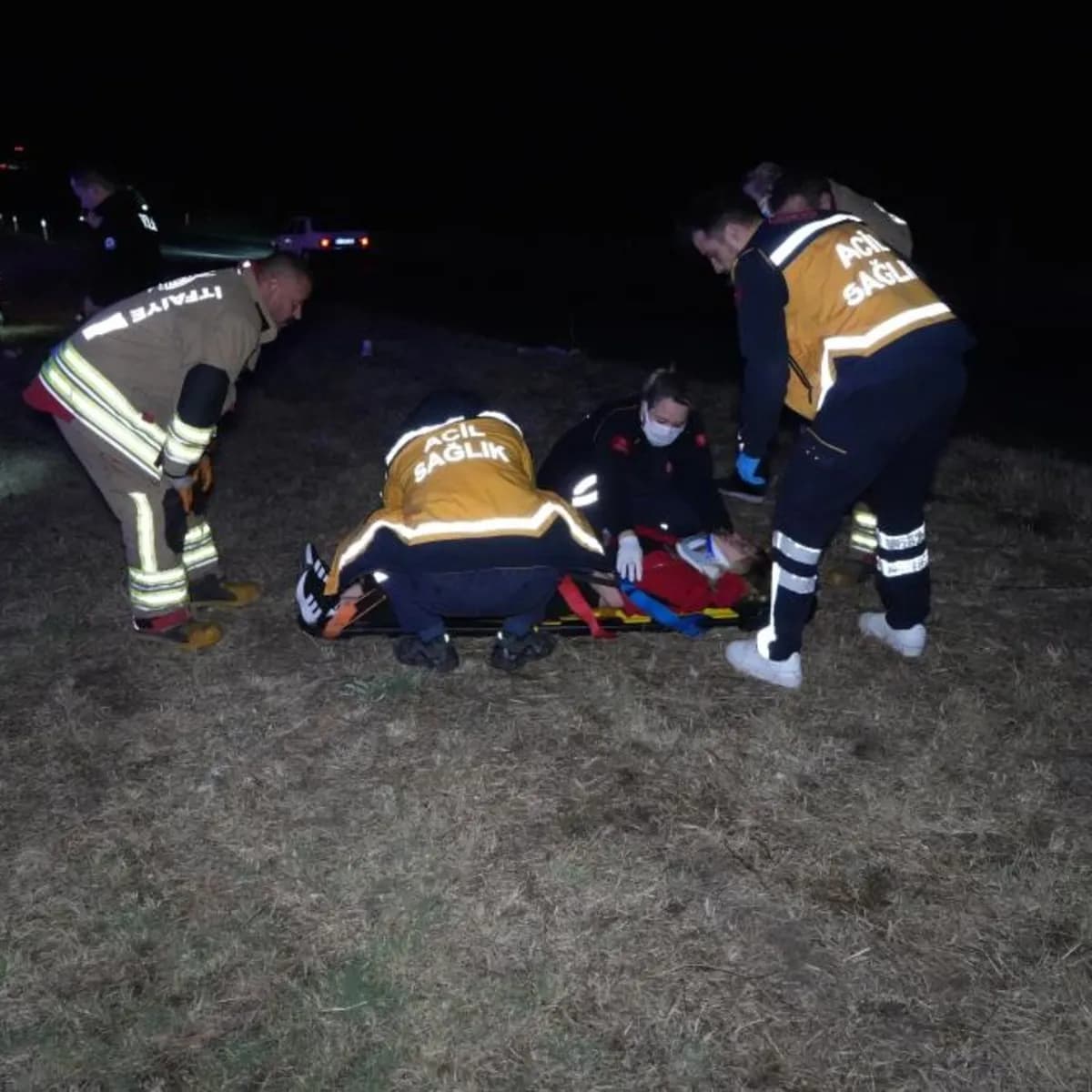Edirne-Havsa yolunda feci kaza! Otomobil 80 metre savruldu: 1'i ağır 3 yaralı