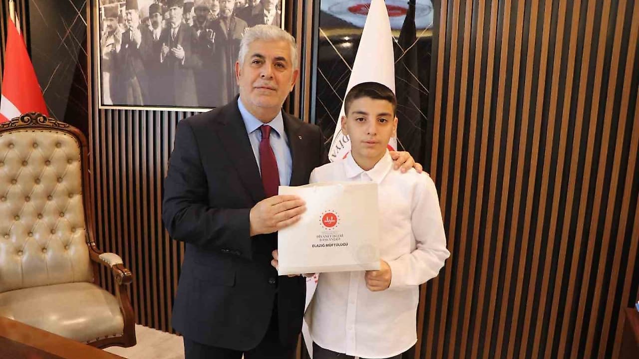 Elazığ’dan Büyük Başarı: Hafızlık Yarışmasında Bölge Birinciliği