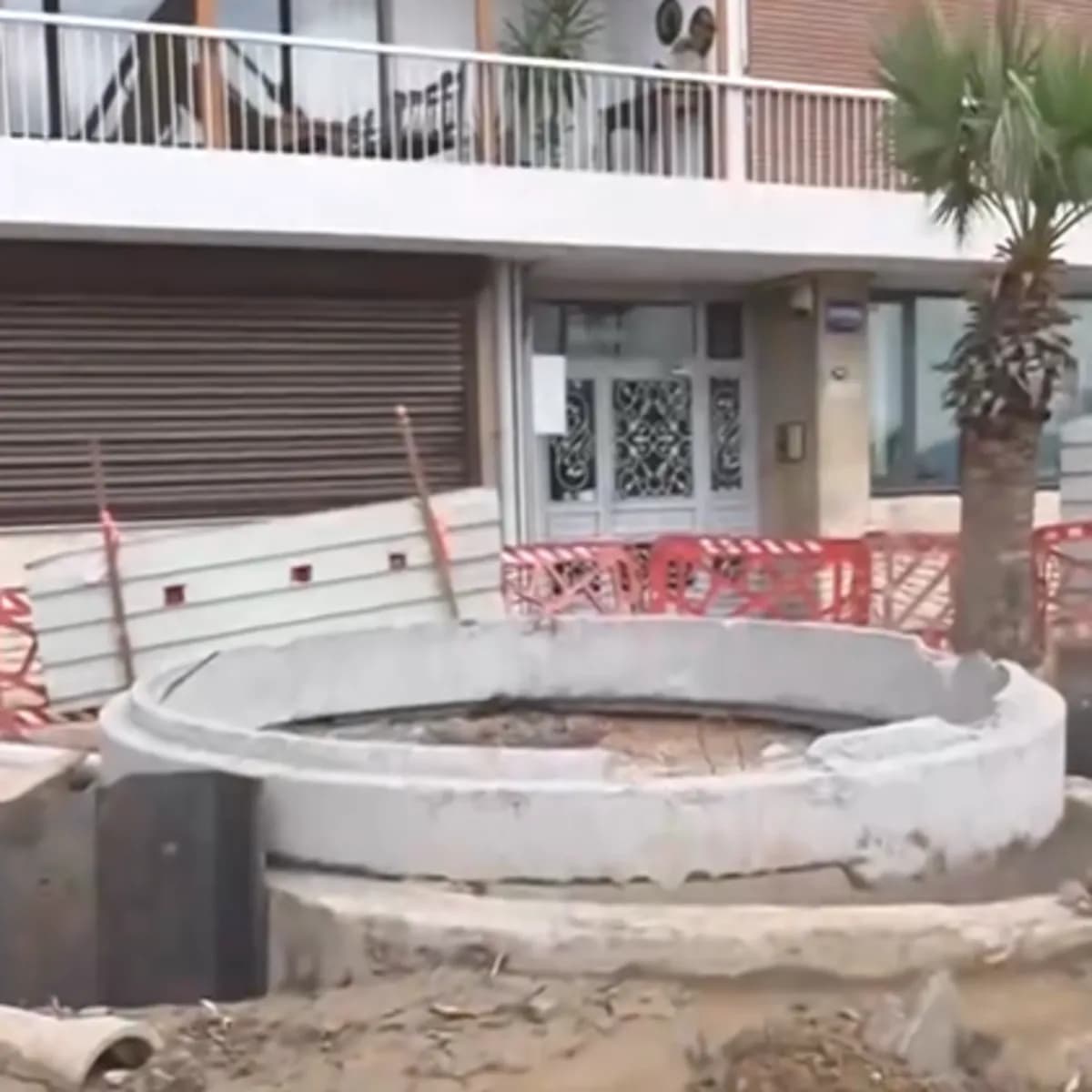 İzmir'de alt yapı çalışması çileye döndü: ''Denize lağım suyu boşaltıldı" iddiası