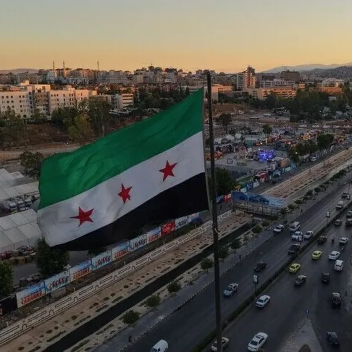 Suriye'de otobüse silahlı saldırı: 7 ölü 4 yaralı var