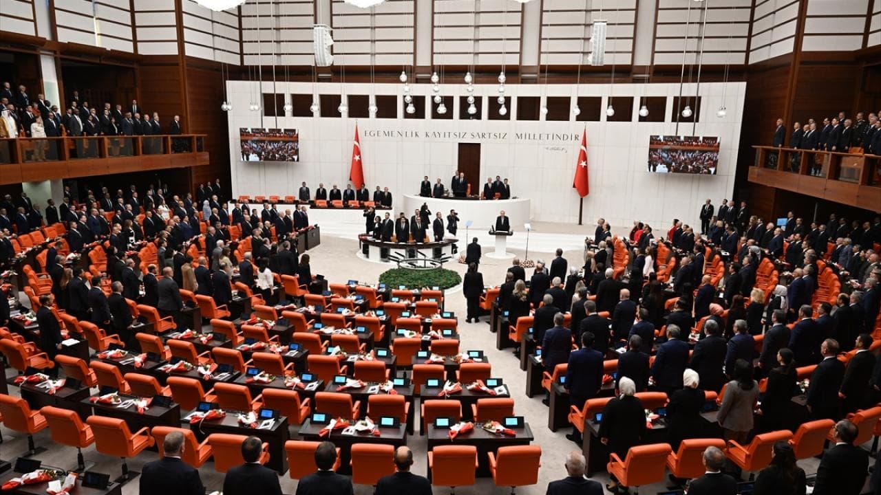 TBMM yeni yasama yılına bugün başlıyor