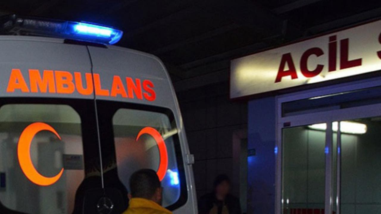 Düzce'de Fabrikada Çalışan 25 İşçi Zehirlenme Şüphesiyle Hastaneye Kaldırıldı