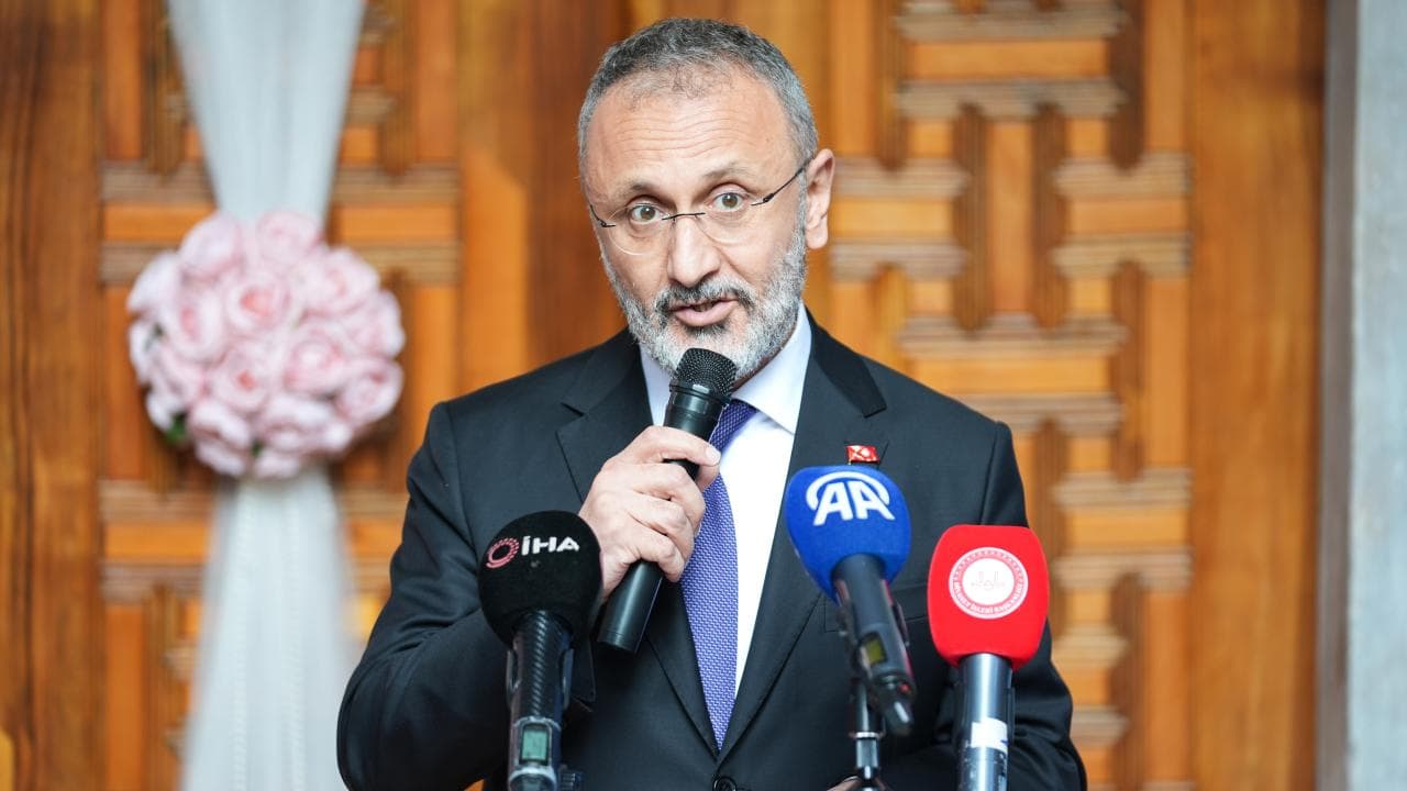 Eyüpsultan Belediyesi'nde Yolsuzluk Soruşturması: Belediye Başkanı Dahil 28 Kişi Gözaltında