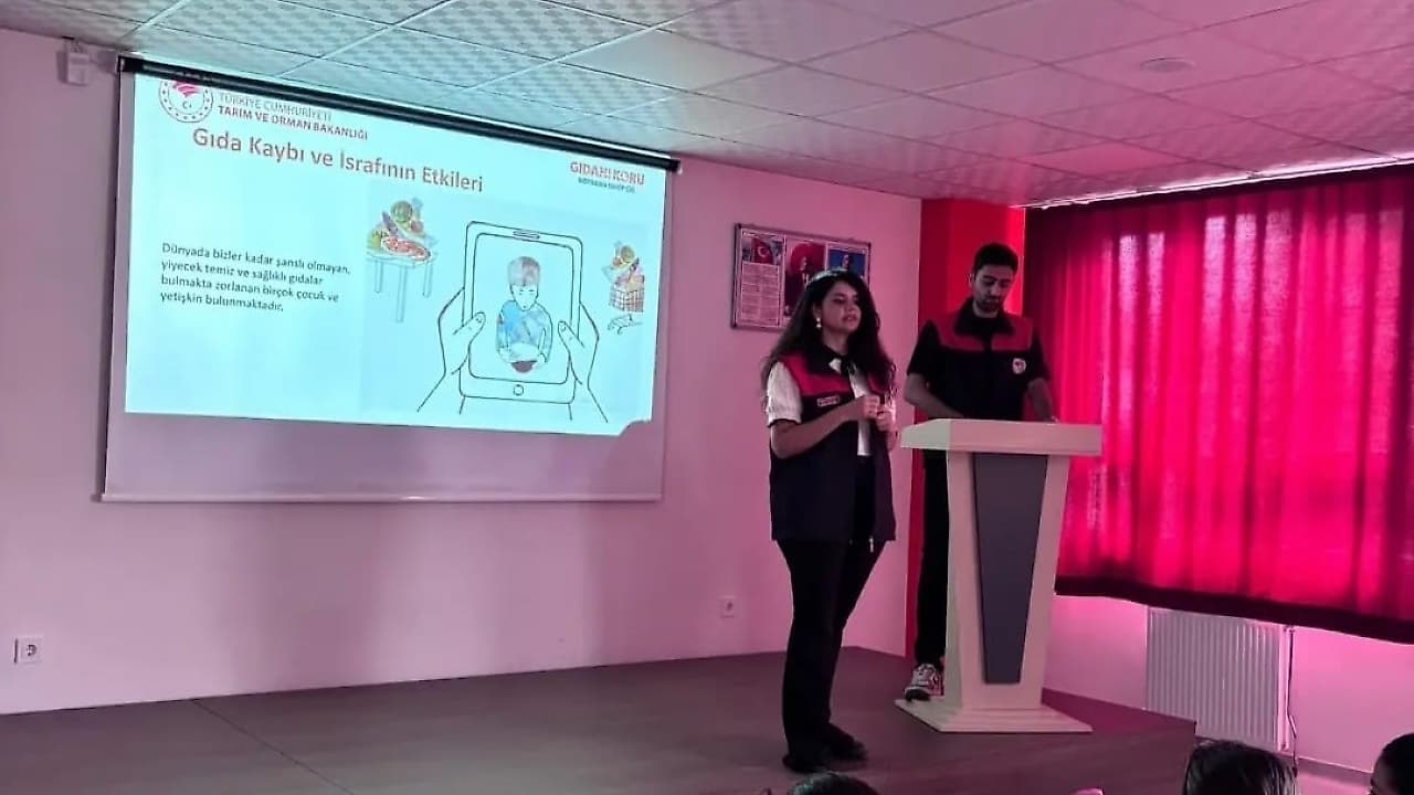 Ağın'da Öğrencilere Sağlıklı Beslenme ve Tüketim Bilinci Eğitimi verildi
