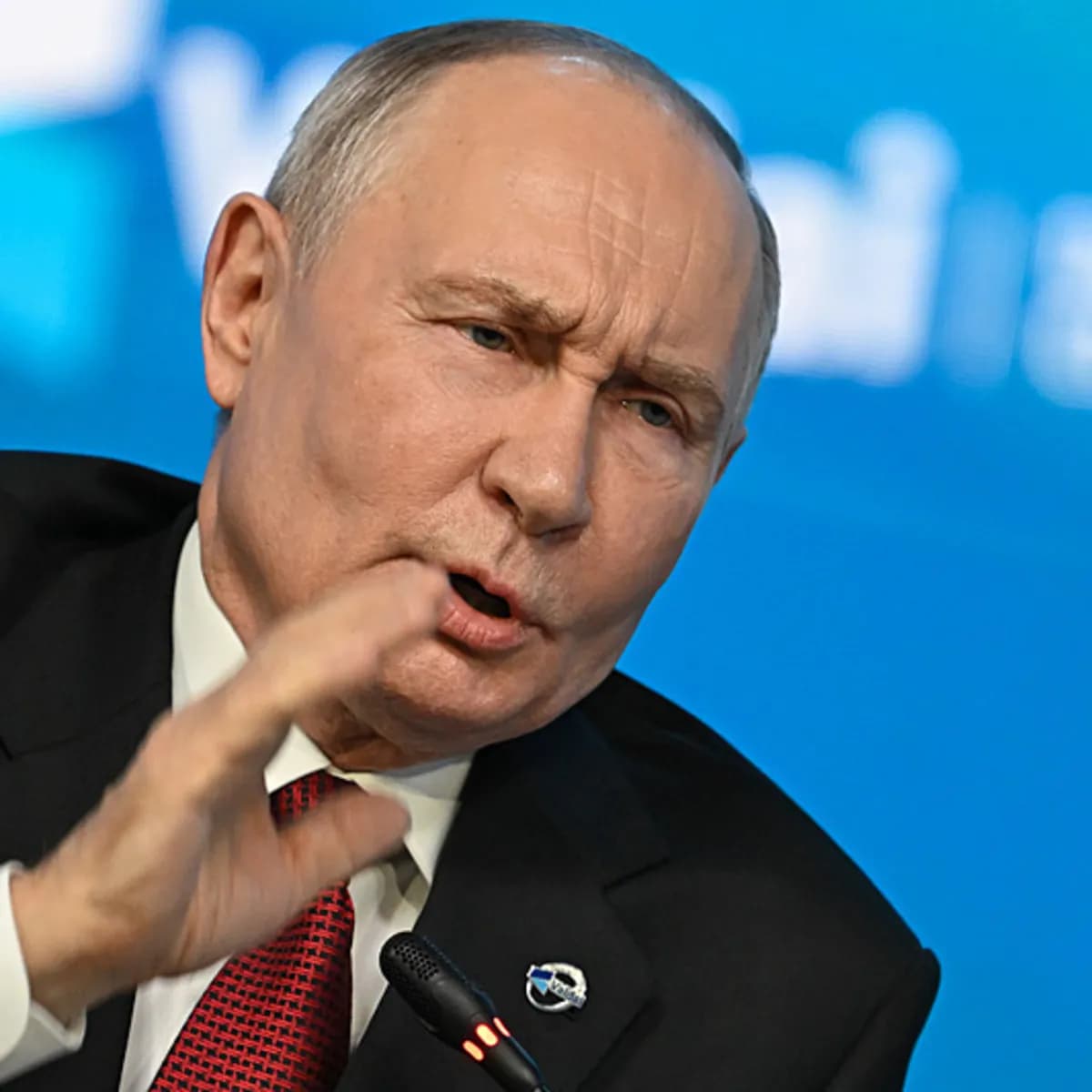 Putin nükleerle tehdit etti, Avrupa teyakkuzda: Avrupa savaş düzenine mi geçiyor?