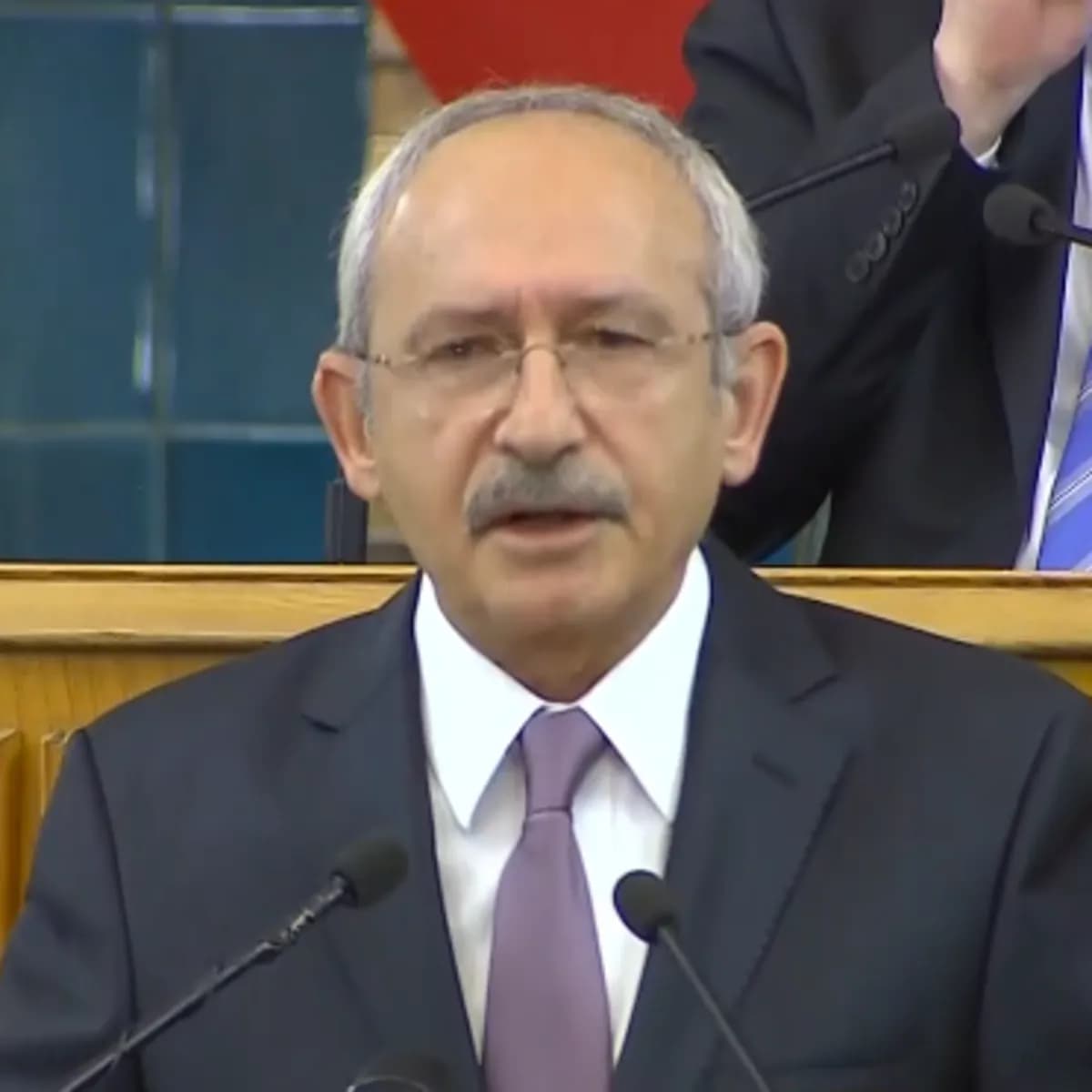 Yeni Parti ve CHP zihniyeti değişmiyor: İşine gelince "bağımsız", gelmeyince "darbeci"