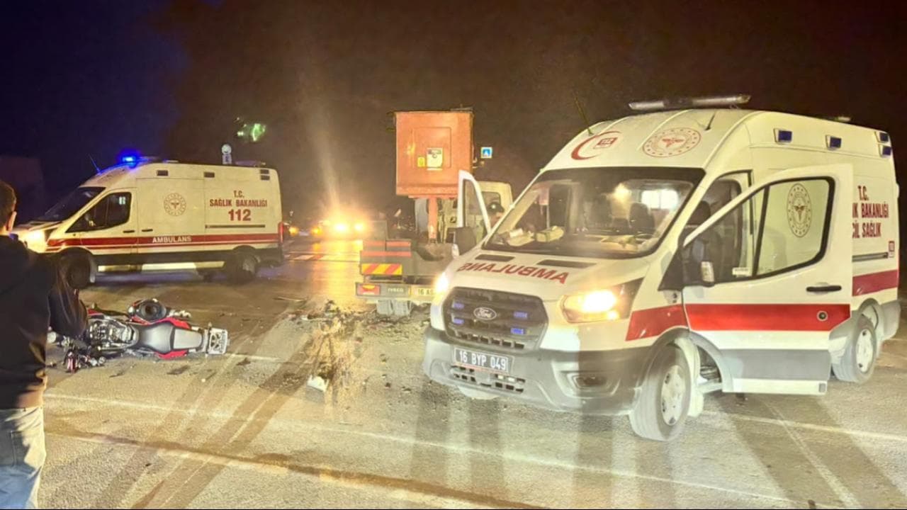 Bursa'da Kamyonet ve Motosiklet Çarpıştı: 1 Ölü, 1 Ağır Yaralı