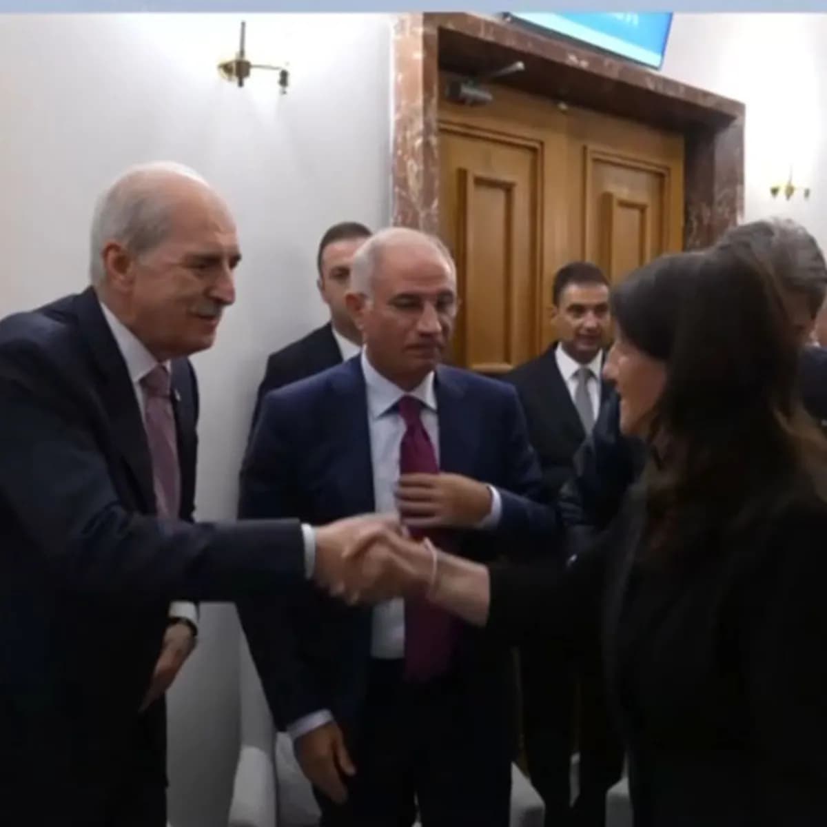 TBMM'de İzleme Komisyonu Kuruluyor: Başkan Kurtulmuş Partilerle Görüşecek