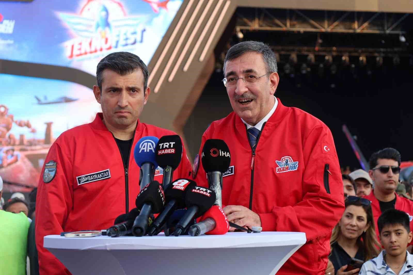 Cumhurbaşkanı Yardımcısı Yılmaz ve Selçuk Bayraktar'dan Ortak Açıklama