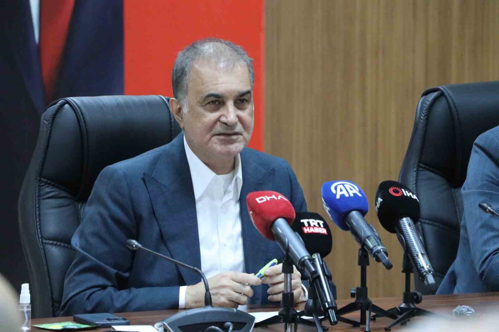 Ömer Çelik: Adana ve Osmaniye'deki Depremlerde Can Kaybı Yaşanmadı