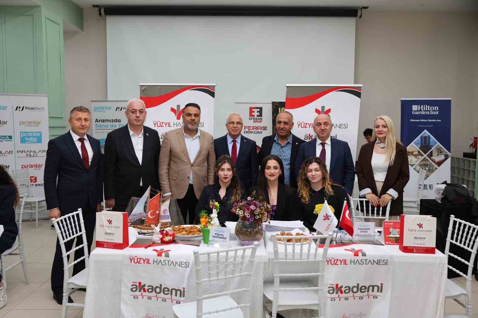 Darıca'da İstihdam Seferberliği: 54 Firma İş Arayanlarla Buluştu