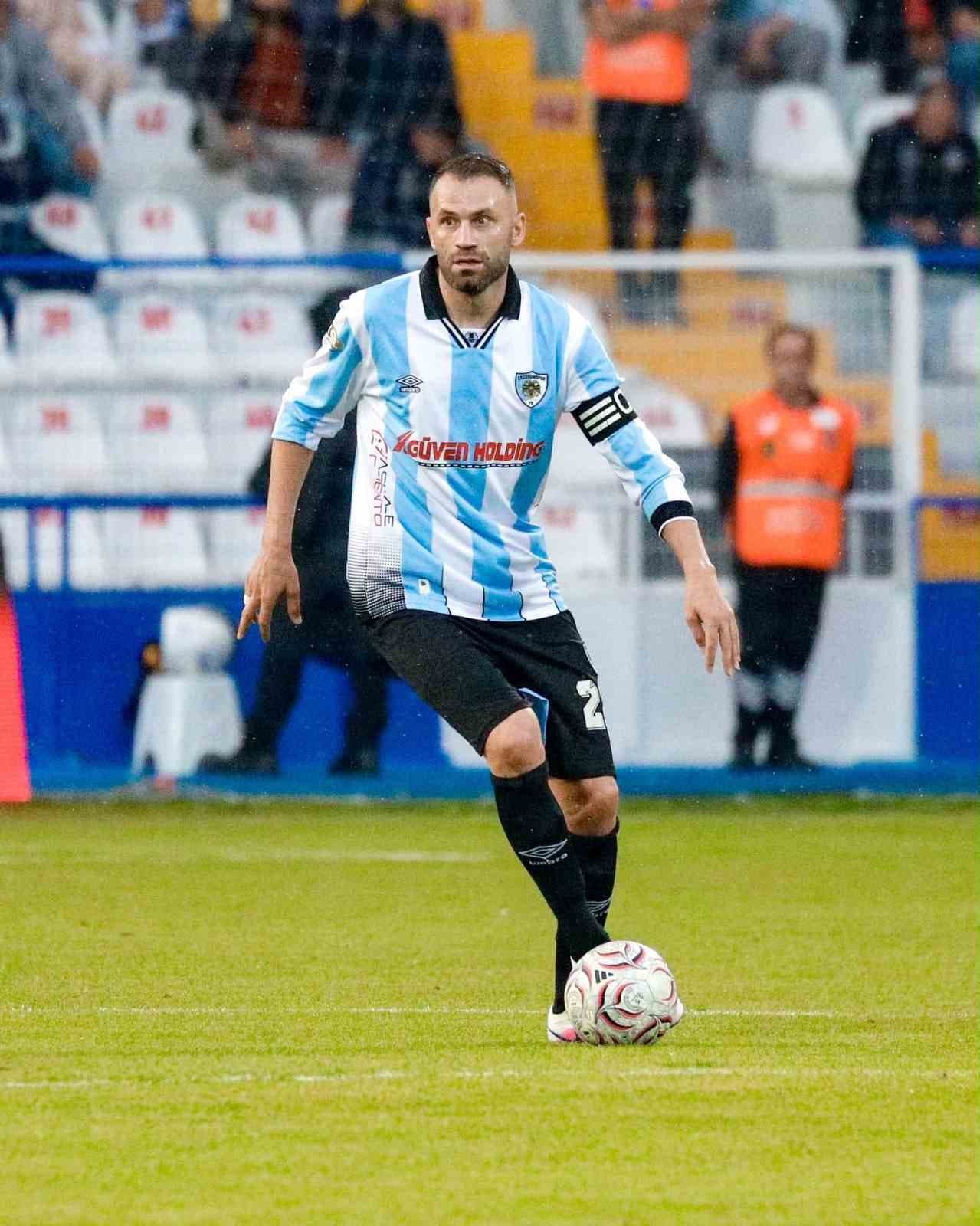 Süper Lig'in En Yaşlıları Listesinde Erzurumspor FK Hakimiyeti