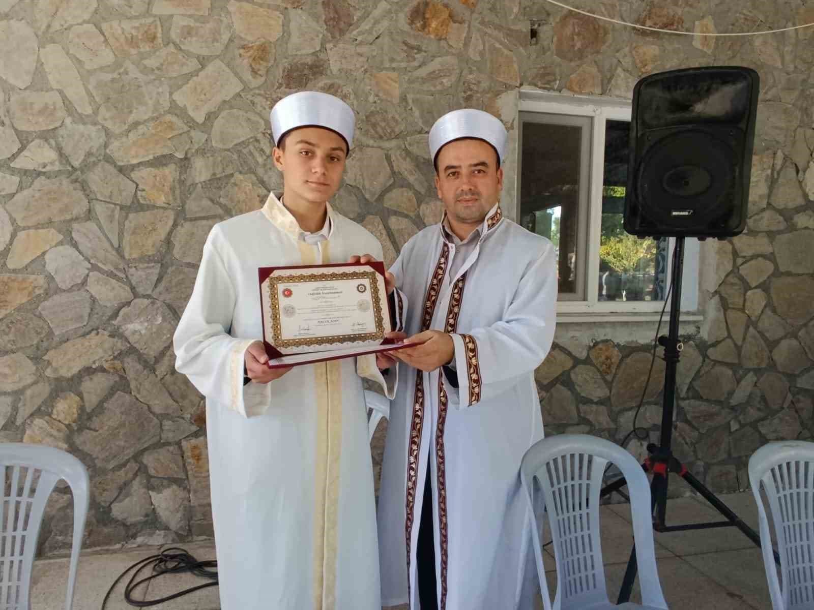 Genç Hafızın Büyük Hedefi: Bakan Olmak İstiyor