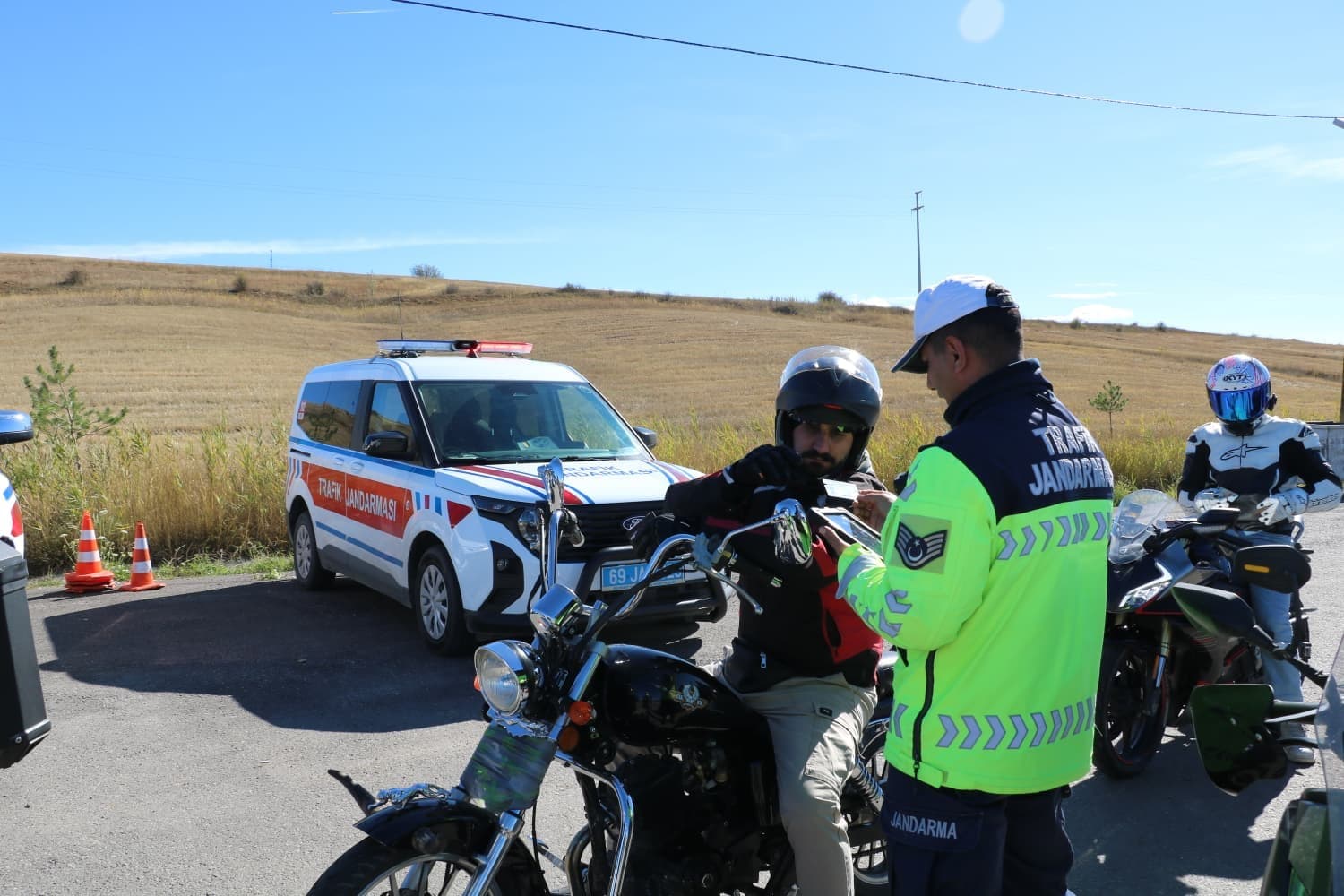 Bayburt'ta Motosiklet ve Motorlu Bisikletlere Sıkı Denetim