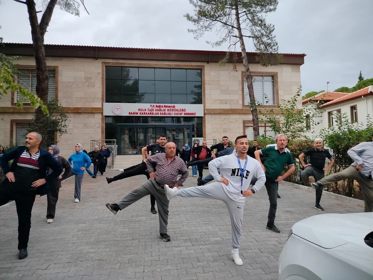 Kula'da Sağlıklı Yaşam İçin 'Mahallemde Hareket Var' Etkinliği Düzenlendi