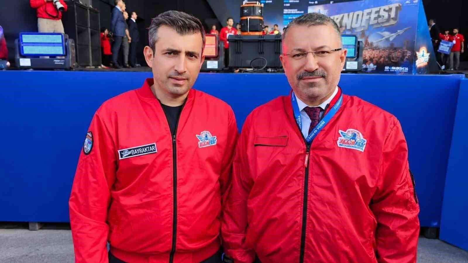 Rektör Kırışık, TEKNOFEST Güneydoğu'da Selçuk Bayraktar ile Bir Araya Geldi
