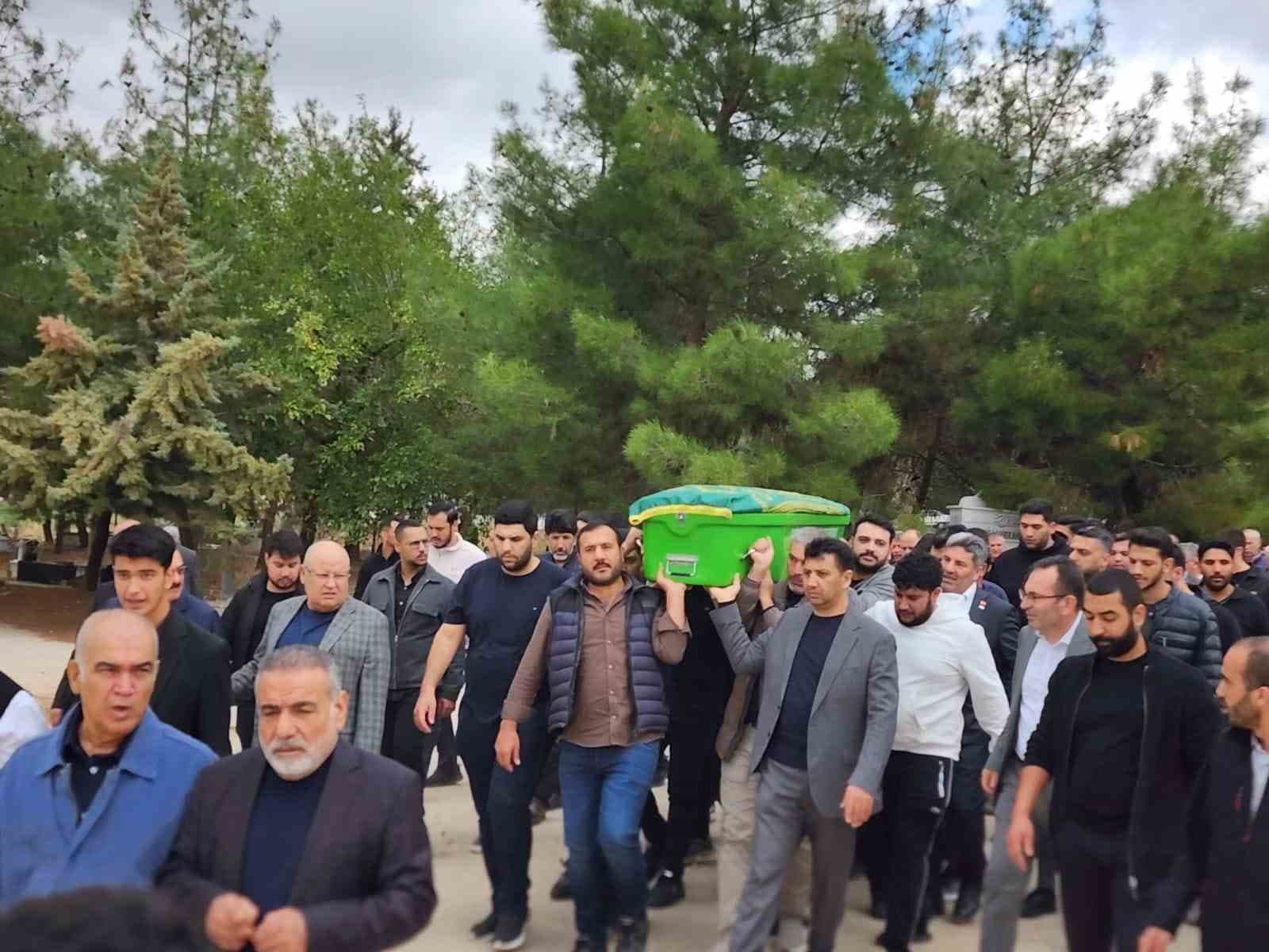GAHİB Başkanı Zeynal Abidin Kaplan'ın Babası Hüseyin Kaplan Son Yolculuğuna Uğurlandı