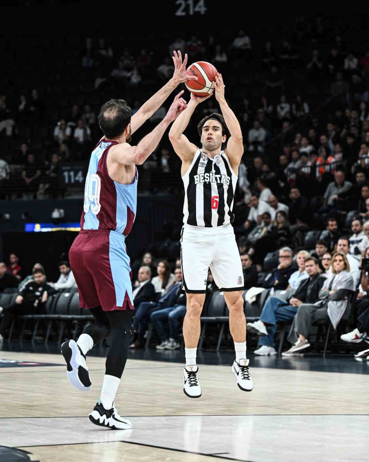 Basketbol Süper Ligi'nde Beşiktaş, Trabzonspor'u Geçti