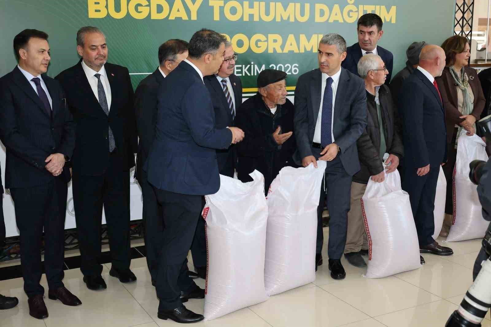 Afyonkarahisar'da Çiftçilere Yüzde 50 Hibeli Buğday Tohumu Desteği