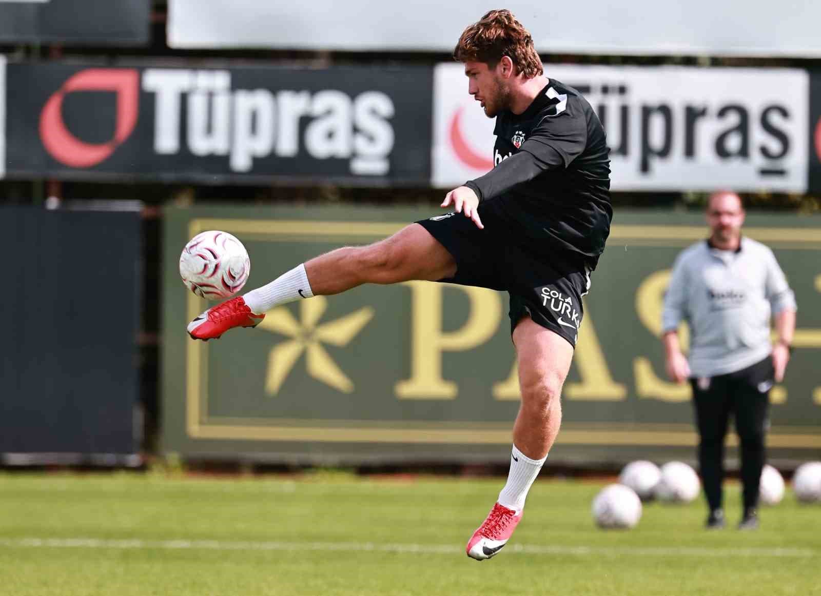 Beşiktaş'ta Kocaelispor Maçı Hazırlıkları Sürüyor